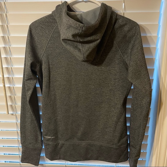 Nike Therma-Fit Hoodie :: Full Zip :: Grey :: Extra Small - Picture 2 of 6